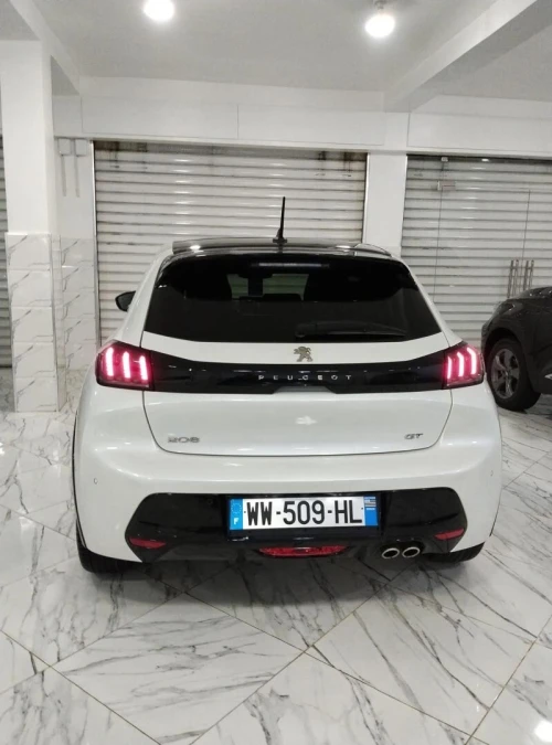 Peugeot 208 2024 Gt