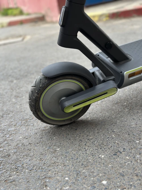 Trottinette Électrique NAVEE S65