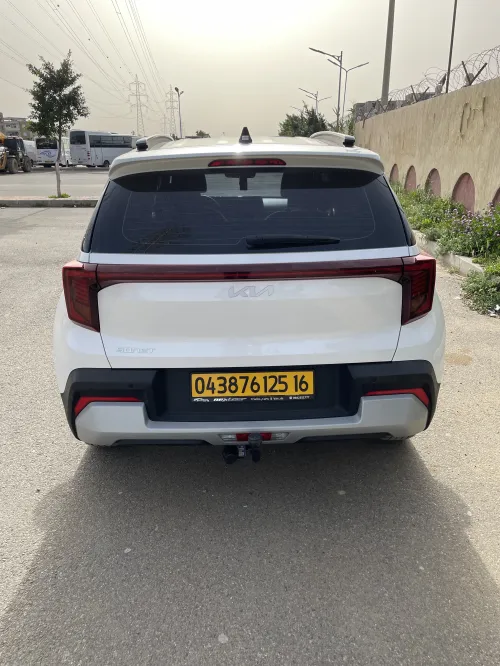 Kia Sonet  2025 