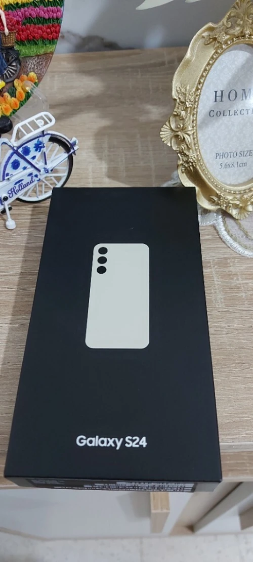 Samsung S24
