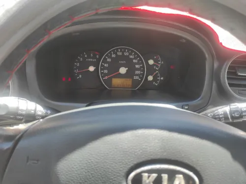 Kia Carens 2009 Tt option