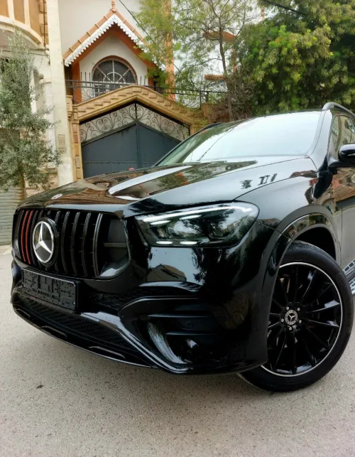 Mercedes GLE 300 7 pl 2025 Black Edition