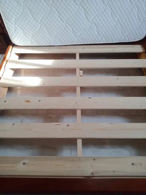 chambre à coucher bois être super. de Malaisie. 