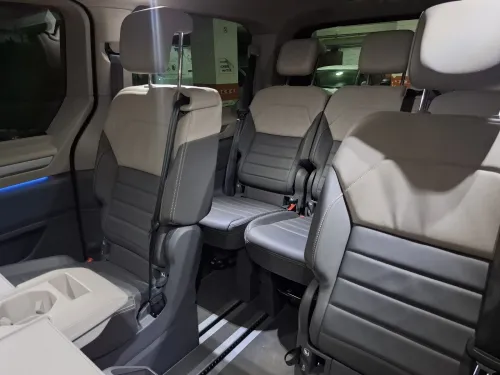 Volkswagen Multivan 2025 