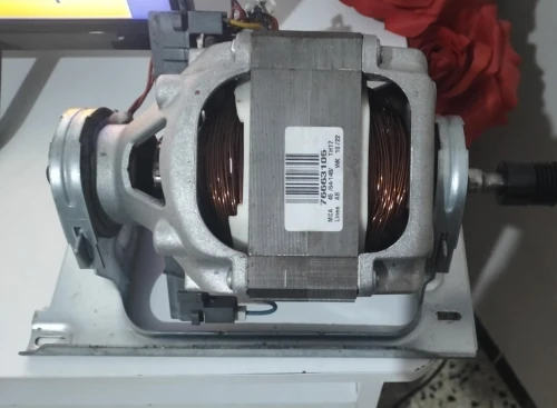 PIÈCE DE RECHANGE POUR MACHINE A LAVER