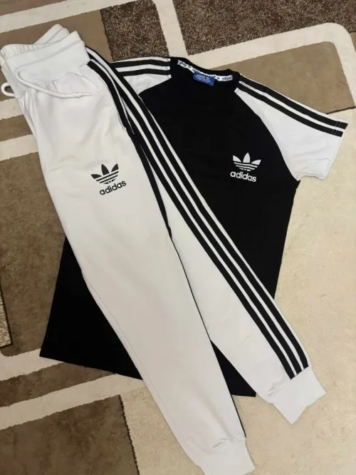 ADIDAS Ensemble Good
