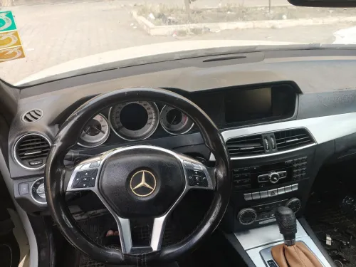 Mercedes Classe C 2011 W204