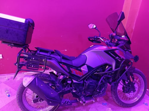 Sym nht 300 Crache bare et tt accessoires 2026