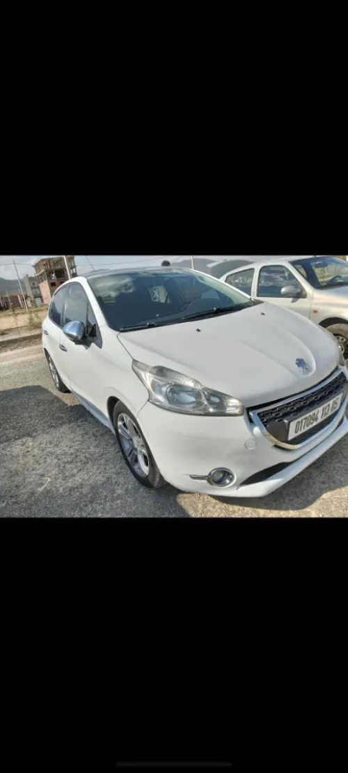 Peugeot 208 2013 Allure
