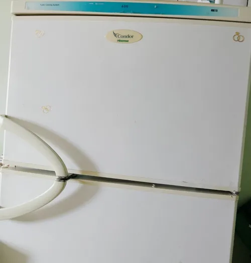 Réfrigérateur Condor grand modèle en très bon état