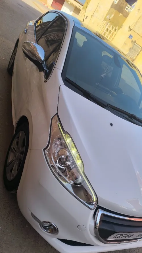 Peugeot 2014 2014 Allure