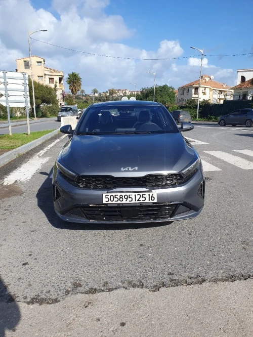 Kia K3 2025 Full options
