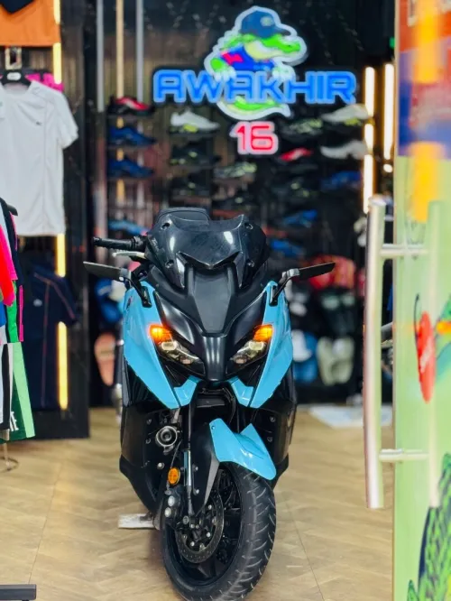 Tmax 562 Tmax 562 2022