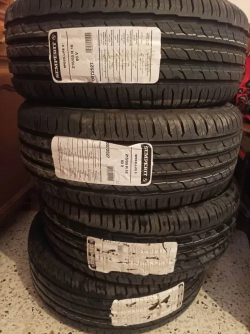 Pneu SEMPERIT 215/55 R 16