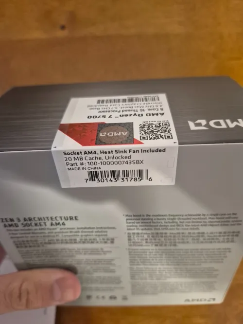 AMD Ryzen 7 5700
