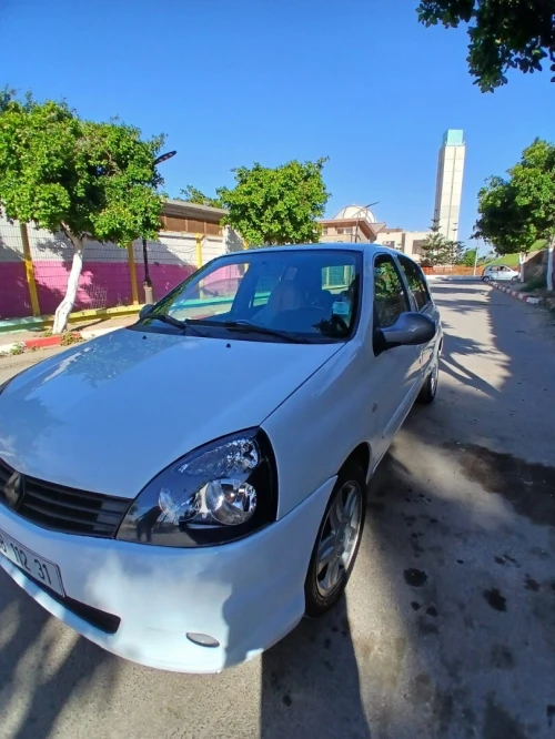 Renault Clio Campus 2012 Bye bye