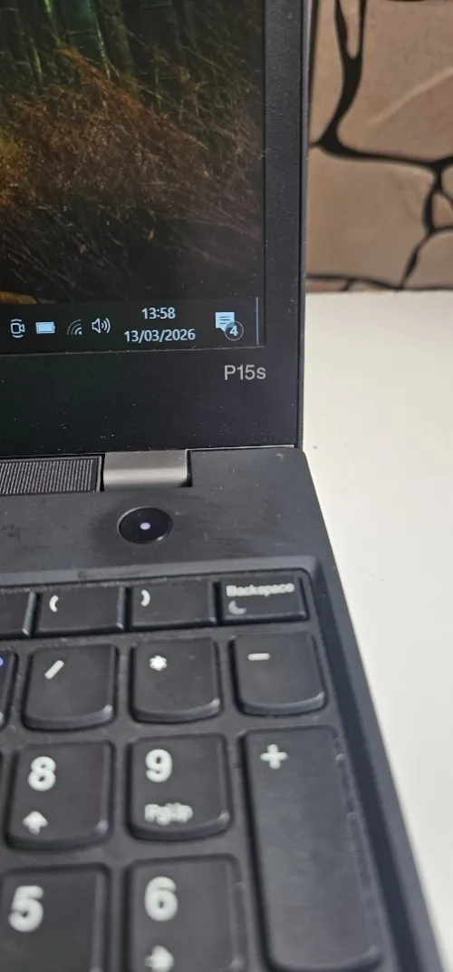 LENOVO THINKPAD P15s Gen 2