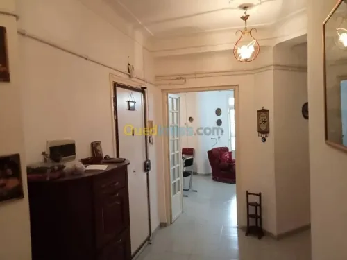 Vente Appartement F6 Béjaïa Bejaia