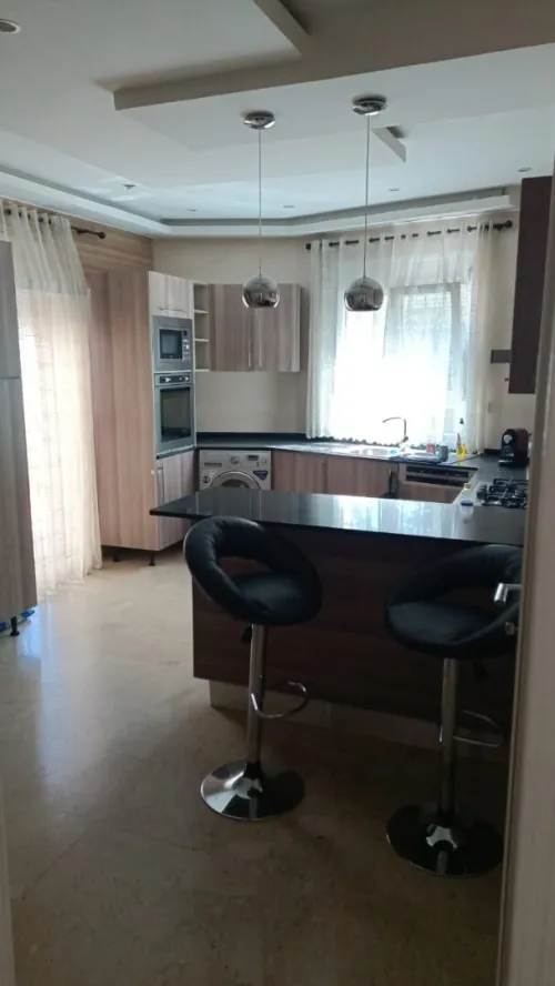 Location Appartement Niveau de villa F3 Alger Birkhadem