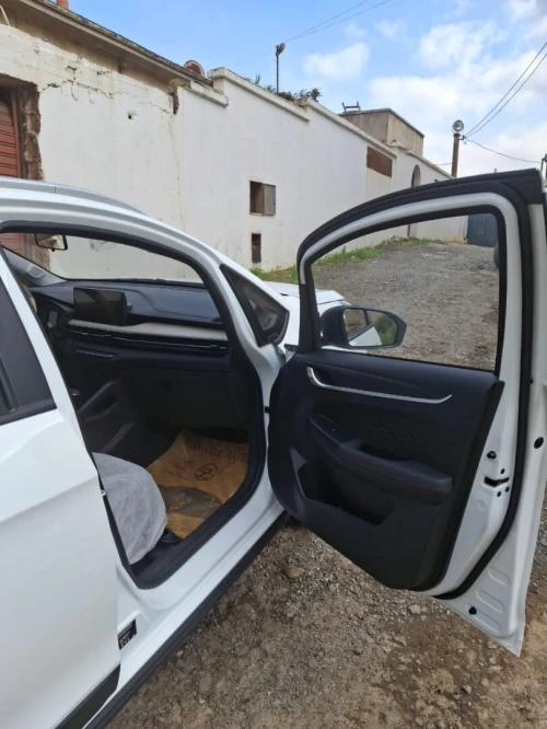 Geely Livan 2025 