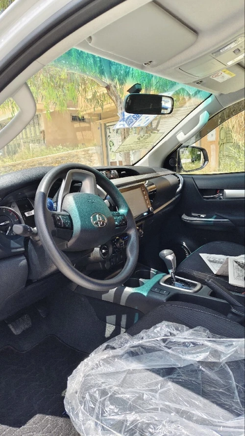 Toyota Revo  2026 Omaani