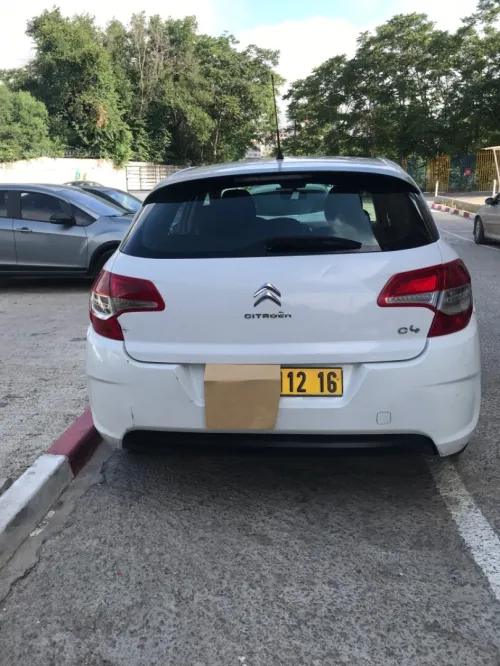 Citroen C4 2012 Attraction