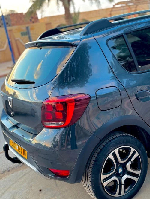 Dacia Sandero 2023 Stepway Expression plus