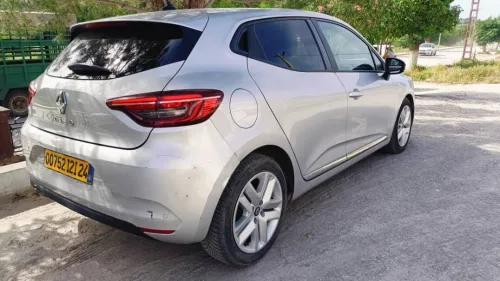 Renault Clio 4 2021 Clio 5 business plus 90 chvx