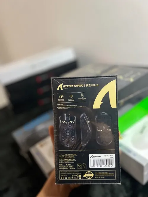 Attack Shark R5 Ultra | 8KHz Wireless Gaming Mouse