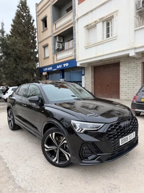 Audi Q3 2023 S line