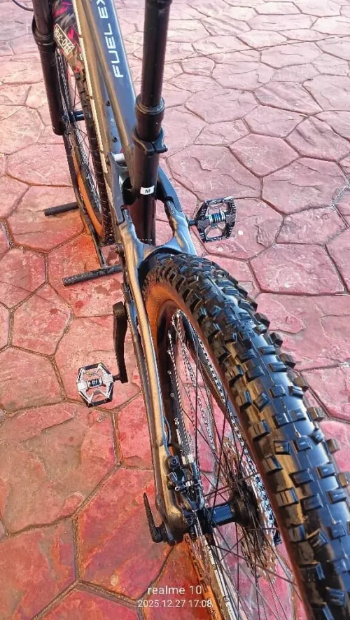 VTT Trek Top Fuel