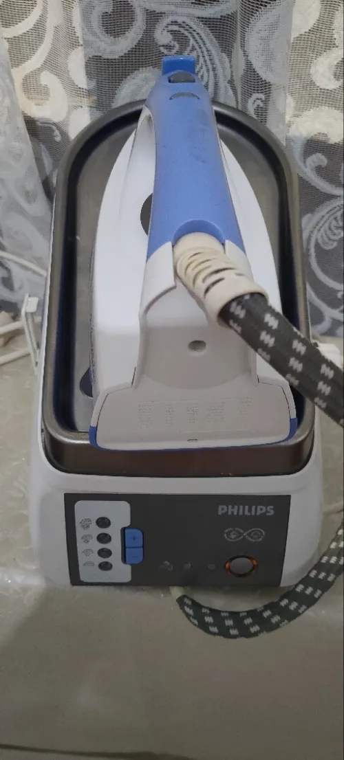 Fer à repasser central vapeur Philips marque   européen central
