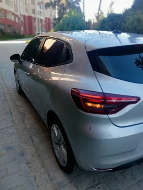 Renault Clio business 2021 