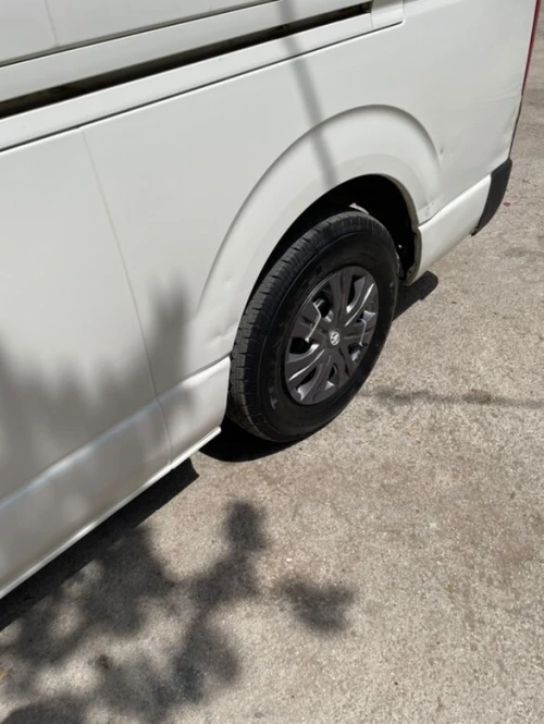 Toyota Hiace 2014