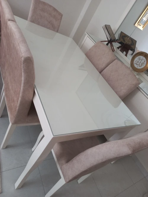 Table salon amanger 6 chaise en hetre