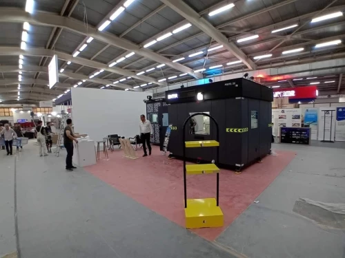 Location/ réalisation Stand d'exposition et point de vente (points de vente, salons et foires)