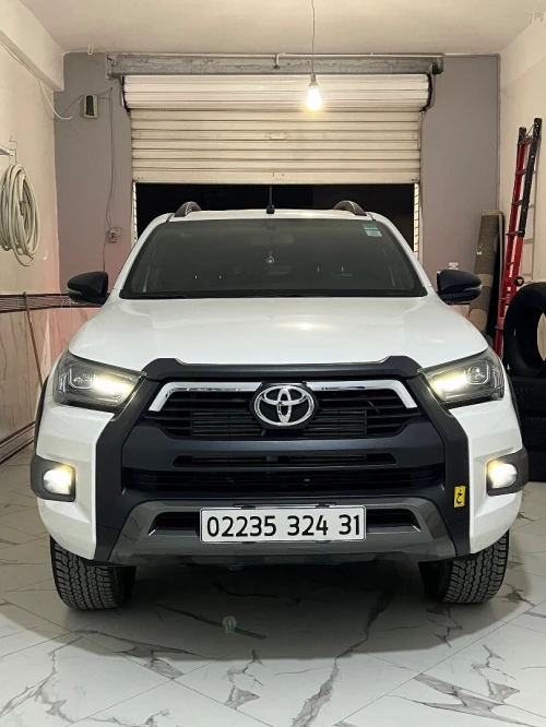 Toyota Adventure 2024 Adventure
