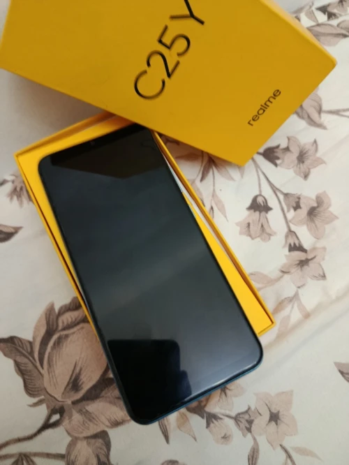 Realme C25Y