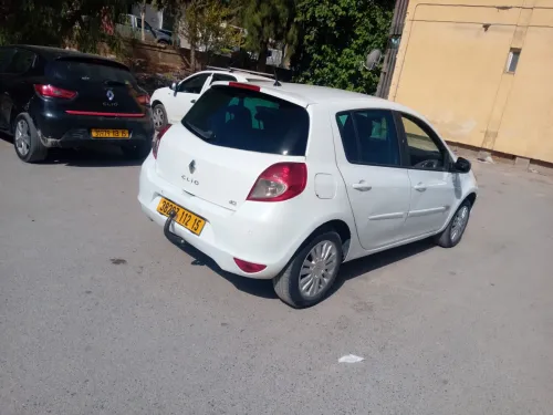 Renault Clio 3 2012 Exception