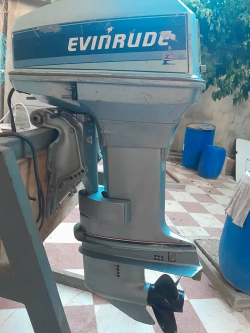 Evinrude 50 cheveaux deux temps 
