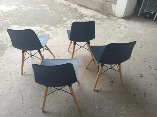 Chaises