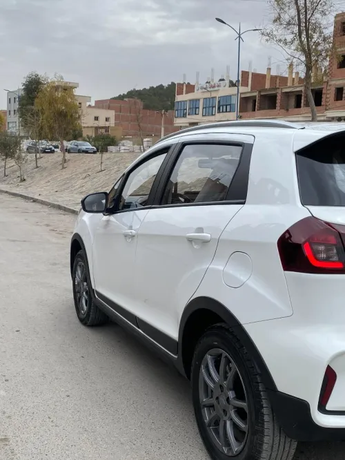 Livan X3 Pro  2025 Geely