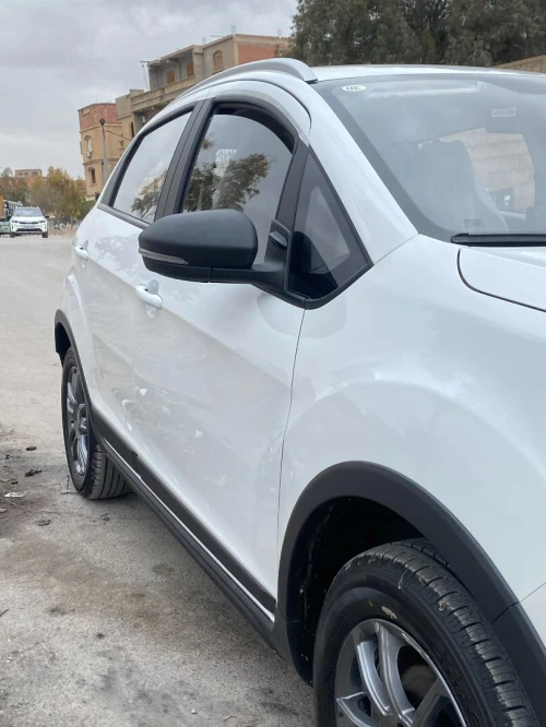 Livan X3 Pro  2025 Geely