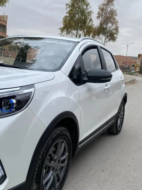 Livan X3 Pro  2025 Geely