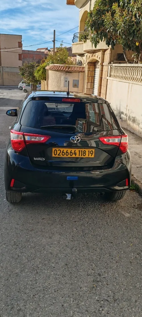 Toyota Yaris 2018 Style