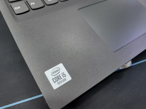 VENDU - LENOVO V15, i5-1035G1, 8GB DDR4, 256GB SSD