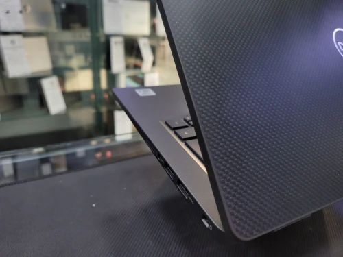 VENDU - DELL LATITUDE 7410, i5-10TH 10210U, 8GB, 256GB SSD