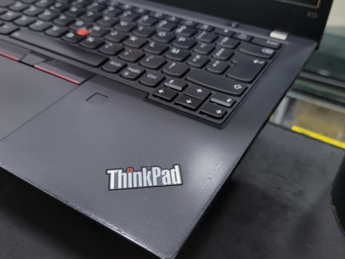 VENDU - LENOVO THINKPAD X13 GEN 1, i7-10510U, 16GB, 512GB SSD