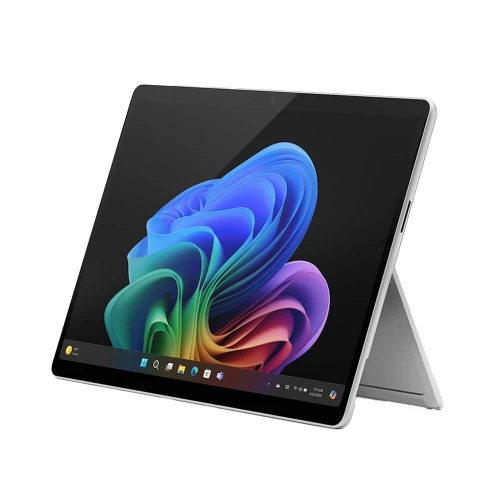 Surface Pro 11 - Copilot+ PC - Plus, Snapdragon X Plus (10 cœurs), 16GB LPDDR5X, 512GB SSD