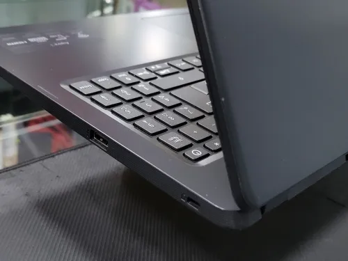 VENDU - ACER ASPIRE 3, i3-1005G1, 8GB, 256GB SSD